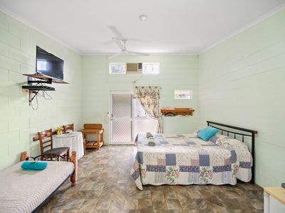 23 Garland Street, Mount Surprise