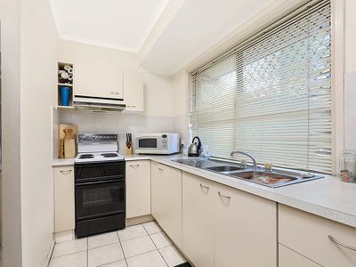 1 / 10 Mungar Street, Maroochydore