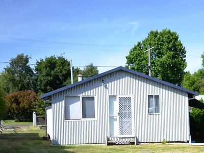 39 Freeburgh Avenue , Mount Beauty