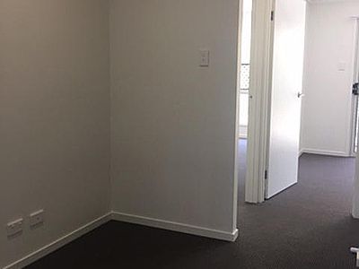 4 / 3 Chelmsford Road, Mango Hill