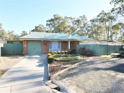 13 Jamison Park Drive, Kangaroo Flat