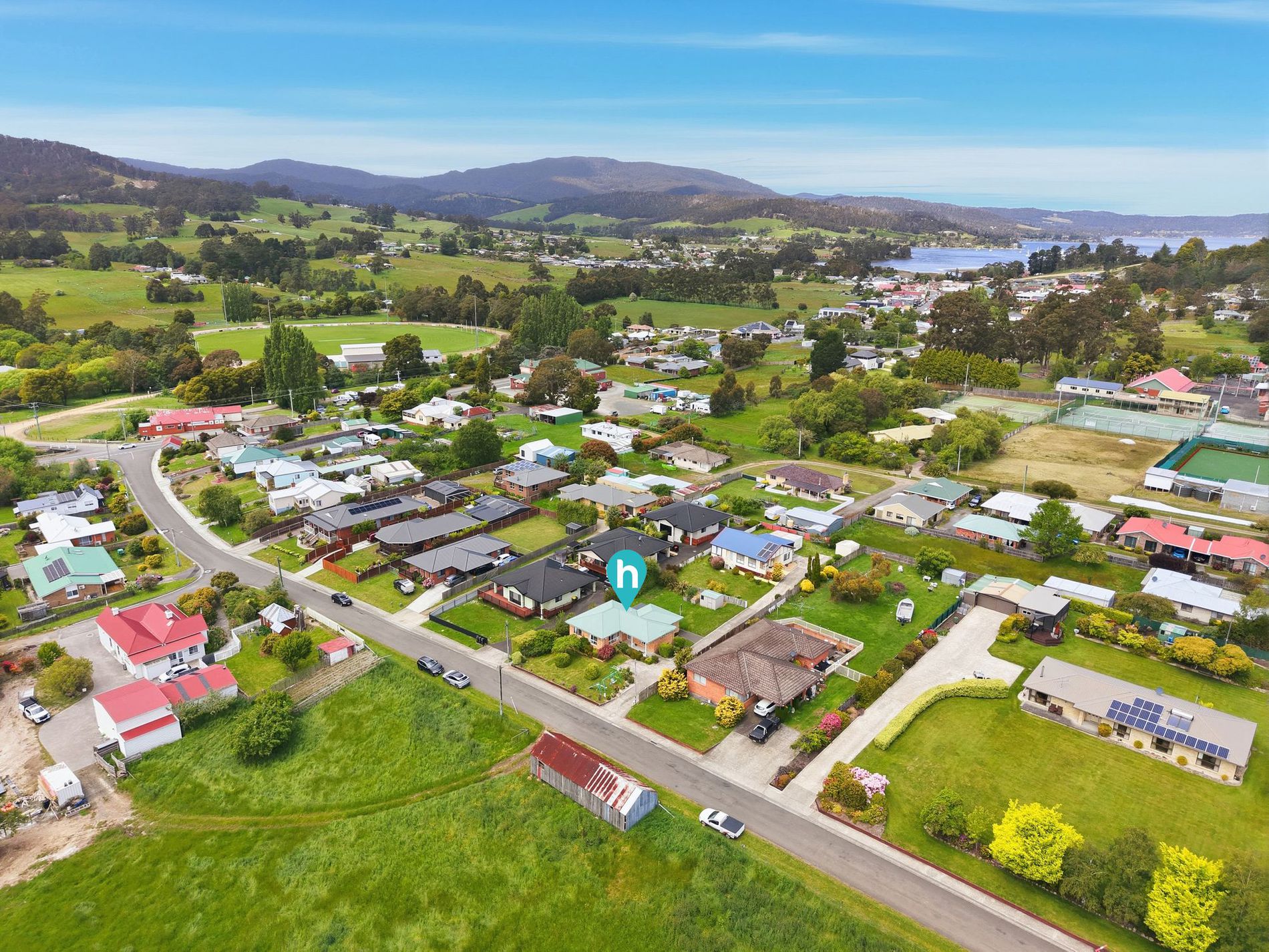 19 Charles Street, Cygnet