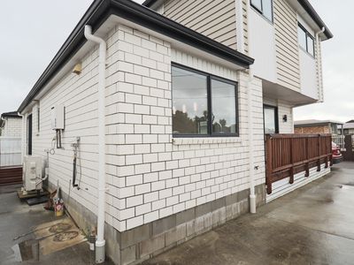 20 James Street, Mangere East