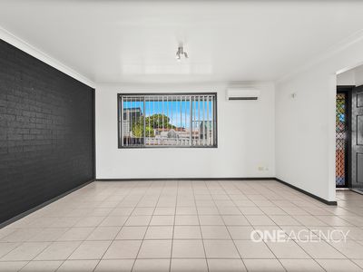 2 / 29 Girraween Avenue, Lake Illawarra