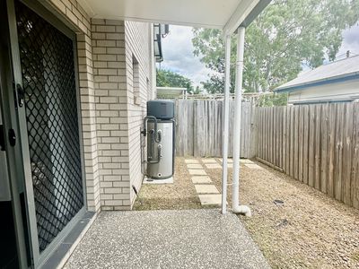 2 / 300 Redbank Plains Road, Bellbird Park
