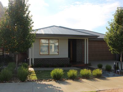 13 Coastside Drive, Armstrong Creek