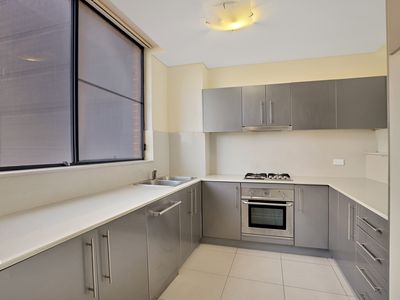 206 / 27 George Street, North Strathfield