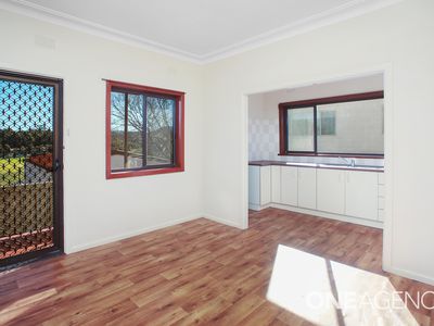 74 Weringa Avenue, Lake Heights