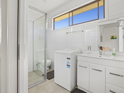 9 Hyland Avenue, Narooma