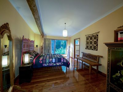 486 Davis Road, Jiggi