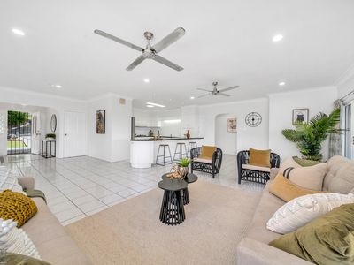 3 Leoni Close, Mooroobool