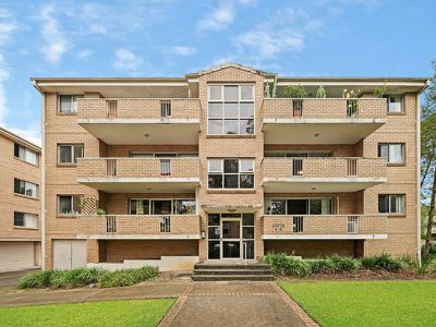 4 / 10-12 Thomas Street, Parramatta