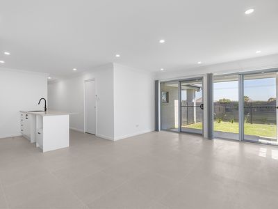 2 / 33 Hampden Street, Kurri Kurri