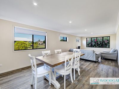 1B Fifth Avenue Woodgate, Woodgate