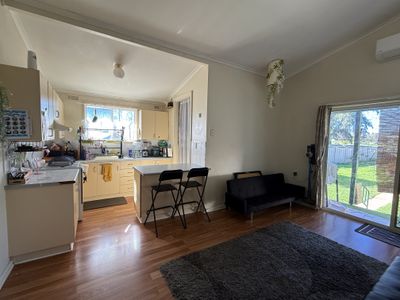 17 Garton Place, Griffith