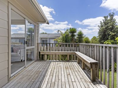 15 & 15A Bahari Drive, Ranui