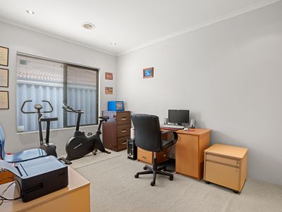 10 Grandis Drive, Baldivis