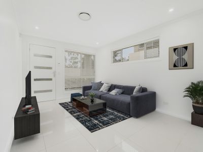 12 / 570 Sunnyholt Road, Stanhope Gardens