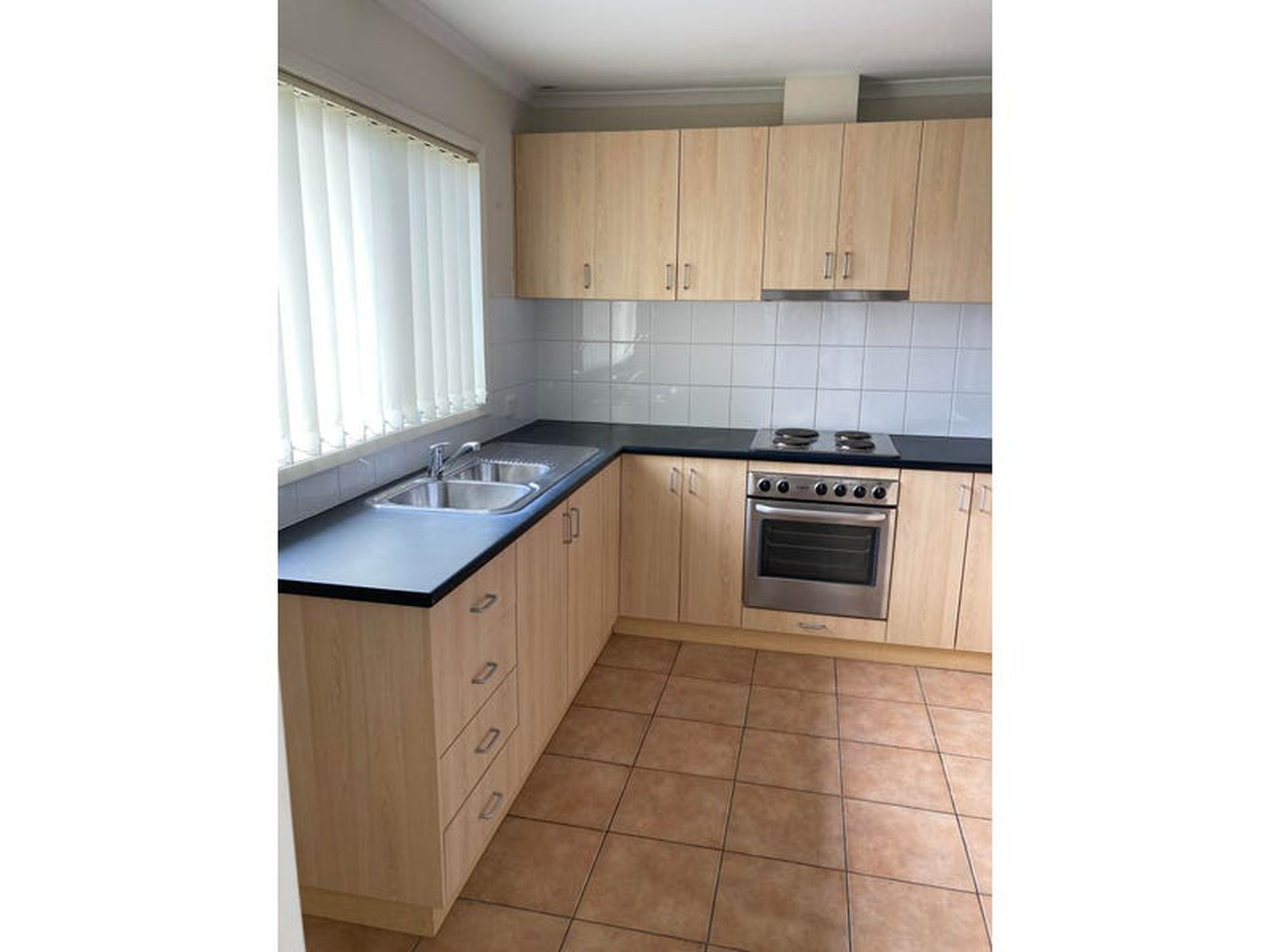 3 / 151 Gheringhap Street, Geelong