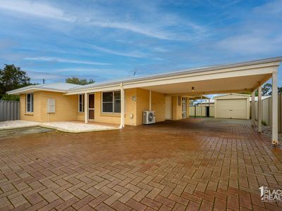 6B Monclair Ct, Meadow Springs