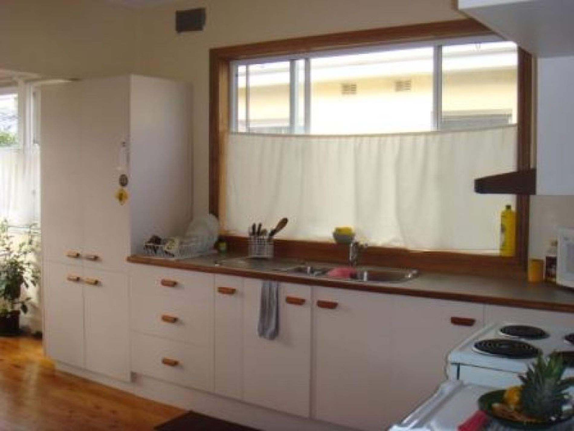 98 Lakeview Parade, Primbee