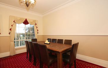 7 Valley Drive, Beaconsfield Upper