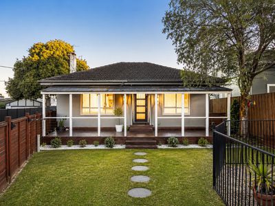 1 / 6 Inga Court , Chadstone
