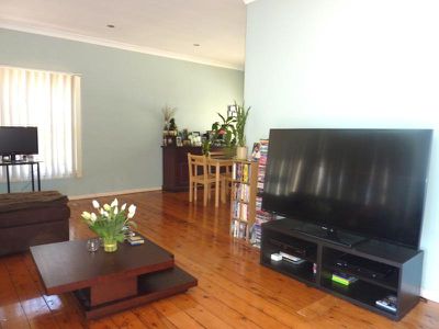 279 King Georges  Rd, Roselands