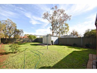 4 / 10 Sturt Circle, Dubbo