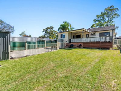 1 Swan Street, Kanwal
