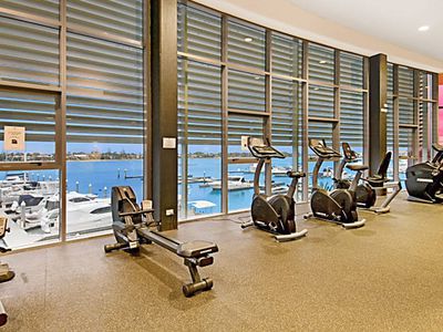 6401 / 2 Ephraim Island Parade, Paradise Point