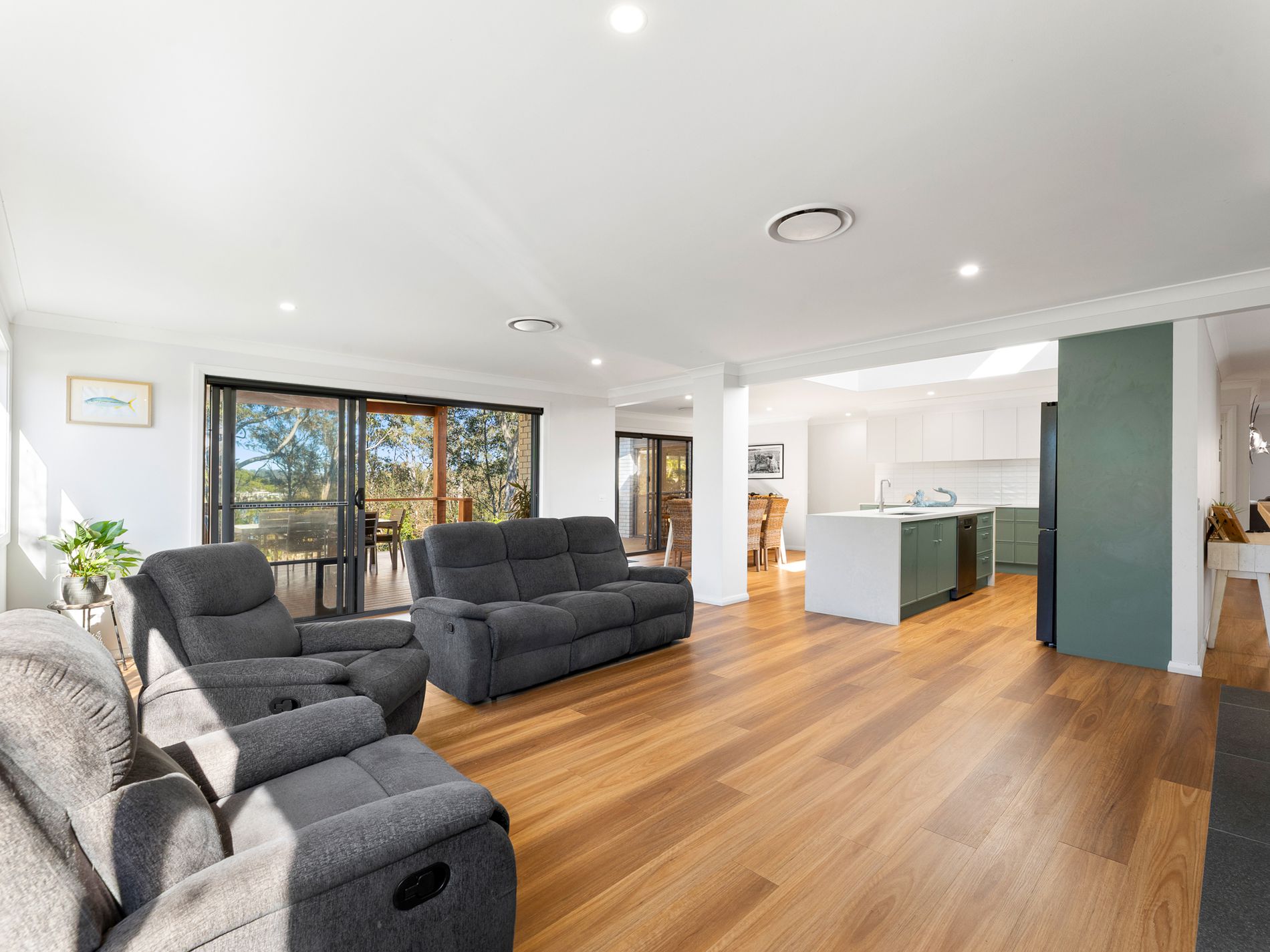 30 Peninsula Drive, North Batemans Bay