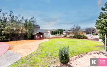 15 Minton Walk, Narre Warren South