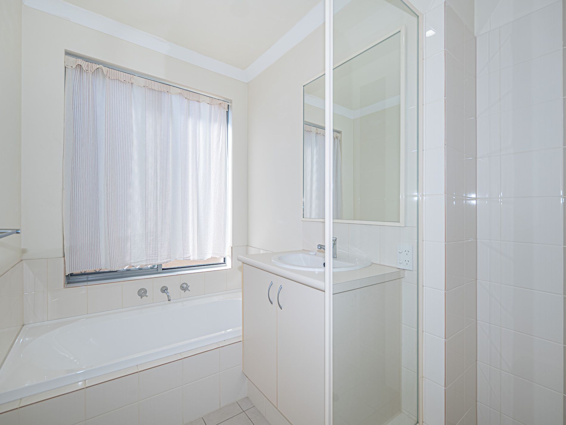 24 Figbird Way, Southern River