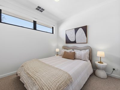 45 Graduation Parade, Taperoo