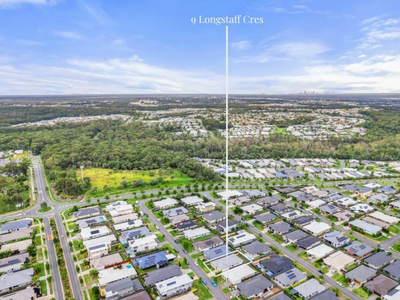9 Longstaff Crescent, Pimpama