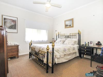 4 Ebden Street, Heathcote