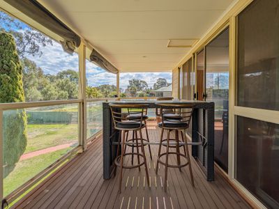 20 South Street, Tooleybuc