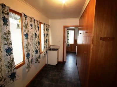 Unit 1 / 96 Main Street, Huonville