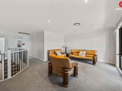 11 London Court, Cecil Hills