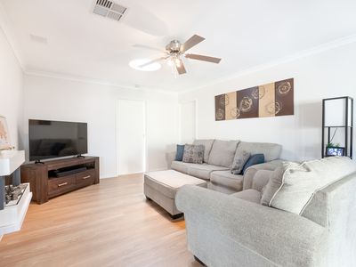 11 Keel Cove, Waikiki