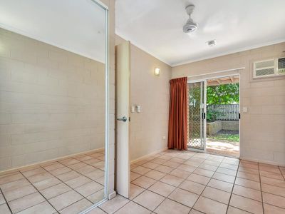 A5 / 3 Fairway Drive, Driver