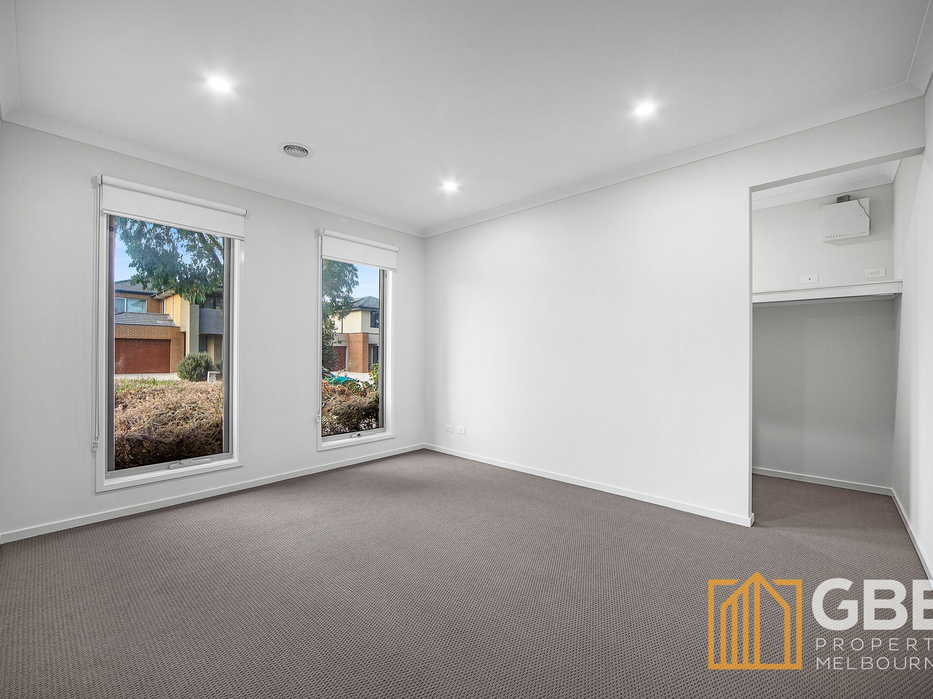 14 Ashwell Avenue, Williams Landing