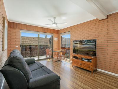 1 / 6 Kyeamba Street, Merimbula