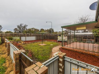 41 Knaggs Crescent, Page