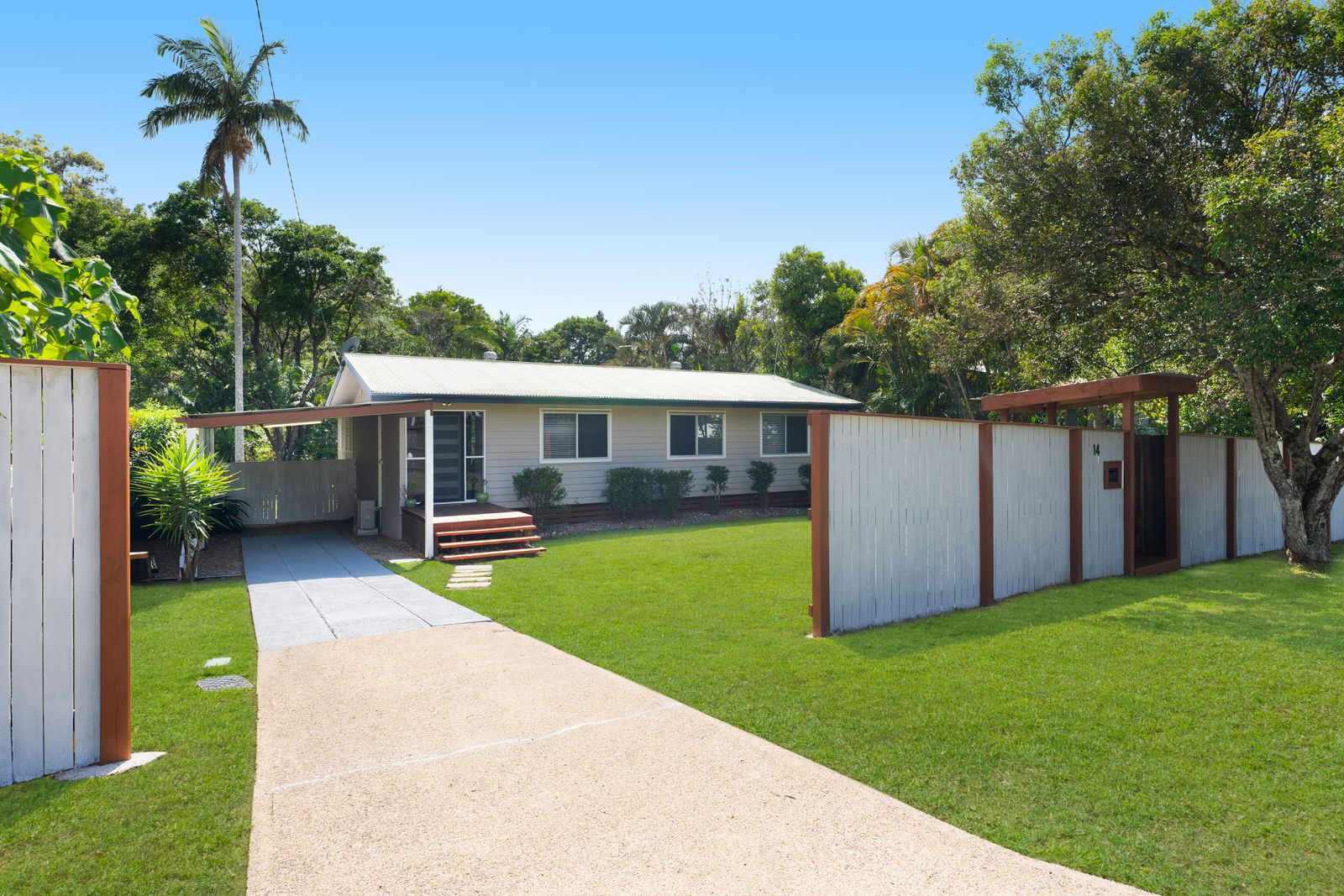 Photo 1 of 16, 14 Overlander Avenue, Cooroy
