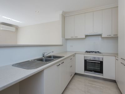 23C Lovegrove Way, Morley