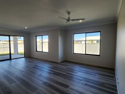 8 Fyfe Street, Walloon
