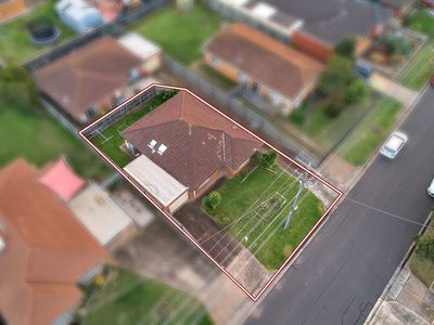 1 / 29  Oriole Drive, Werribee