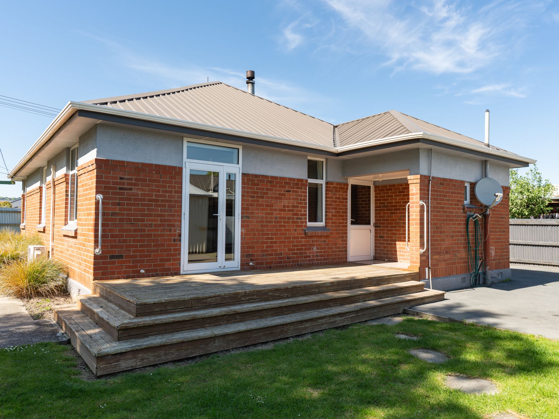 56 Centennial Avenue, Milton